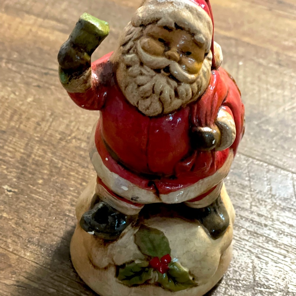 Vintage 1986 Santa Figurine